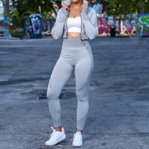 Textured Gray Seamless Crop Top and Leggings